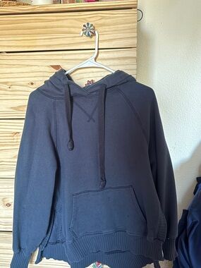 American Eagle Outfitters Men's Black Crewneck Hoodie